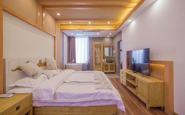 Love Inn Old Town Lijiang