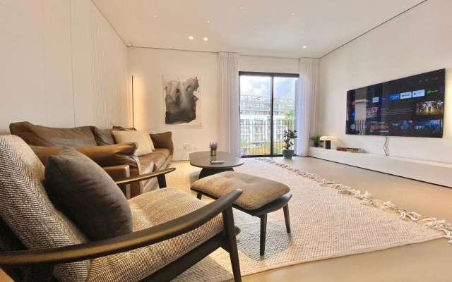 12 Shimon HaTzadik - By Beach Apartments TLV