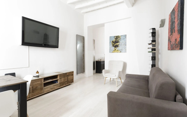 Stylish Apartment Close To Piazza Navona