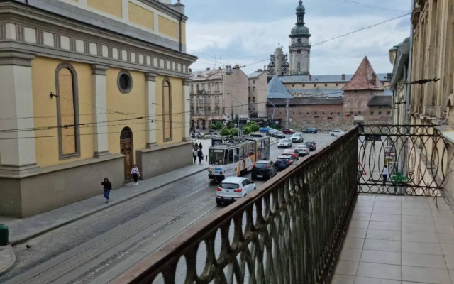 LEOGRAND apartment on Lychakivska 3