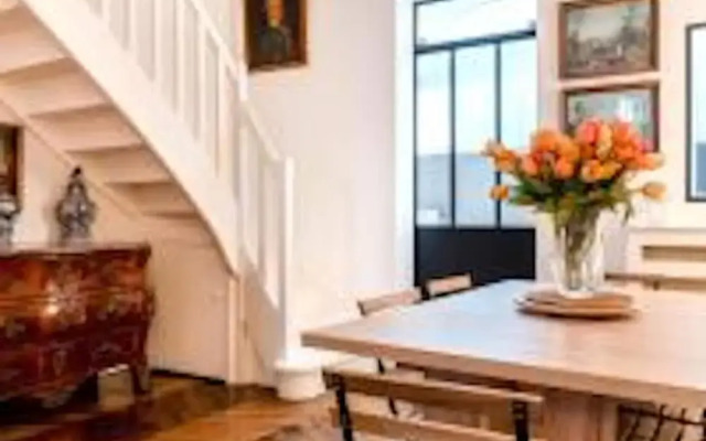 Eiffel Tower Lourmel Residence