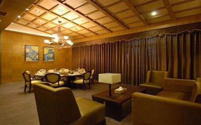 Zhongyan Ruihua International Hotel - Dujiangyan
