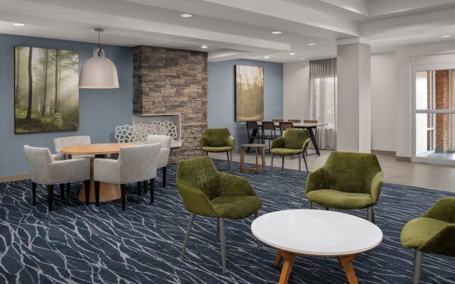 Fairfield Inn & Suites Roanoke North