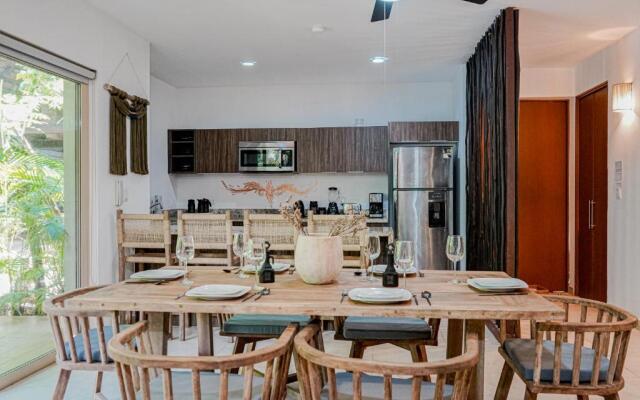 Paramar 105 by iMexico