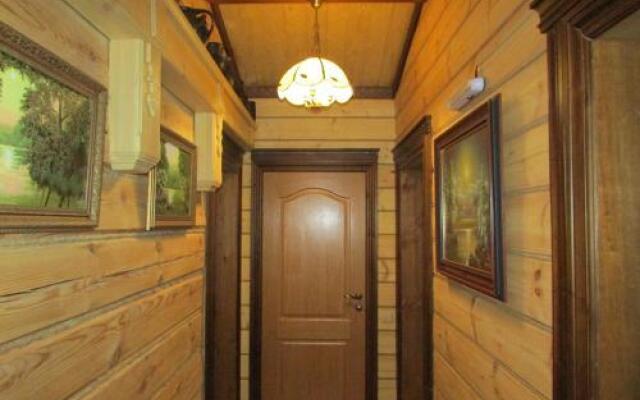 Alyonushkin Teremok Guest House