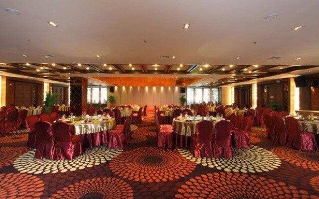 Xinhe Zhongzhou International Hotel