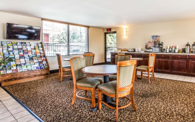 Quality Inn Asheville Airport