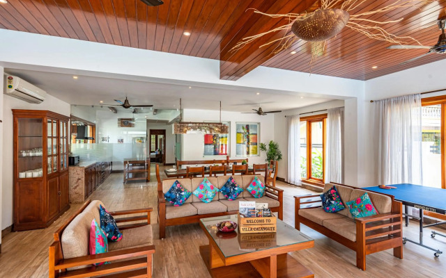 10BHK Super Luxury Villa with Private Pool