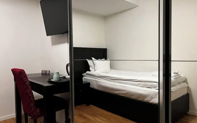 Injoy Compact Hotel Solna