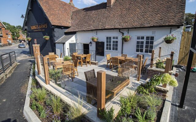 Kings Arms Hotel