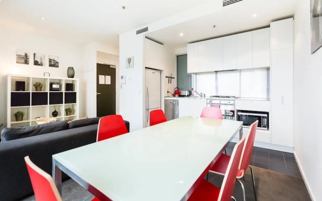 ROBYN, 1BDR Melbourne Apartment