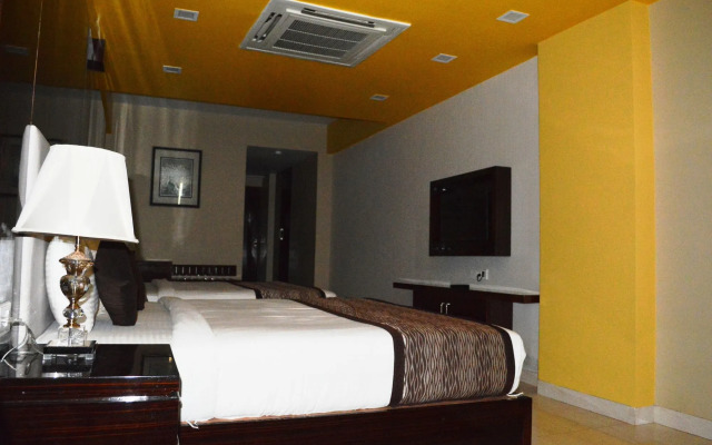 Hotel Calangute Central