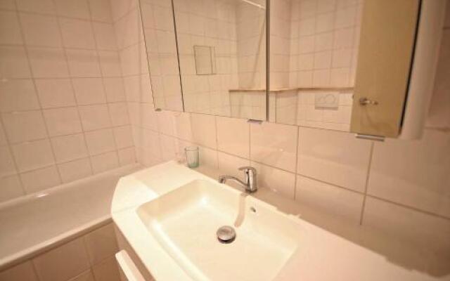 Apartments Stepanska 36