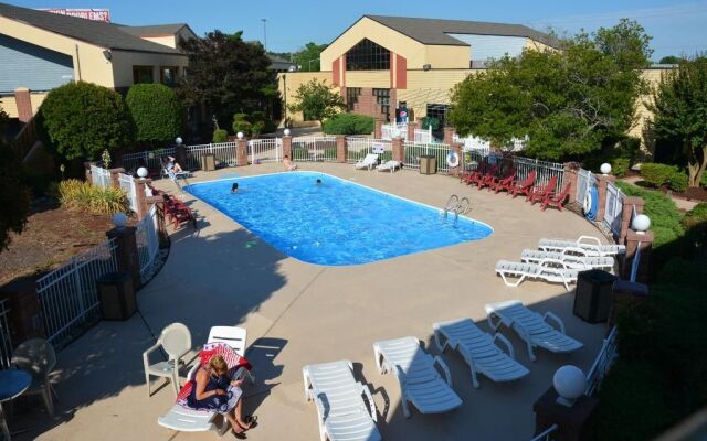 Magnuson Hotel Virginia Beach