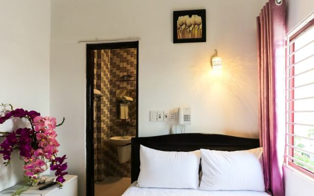 Da Nang Beach Hotel