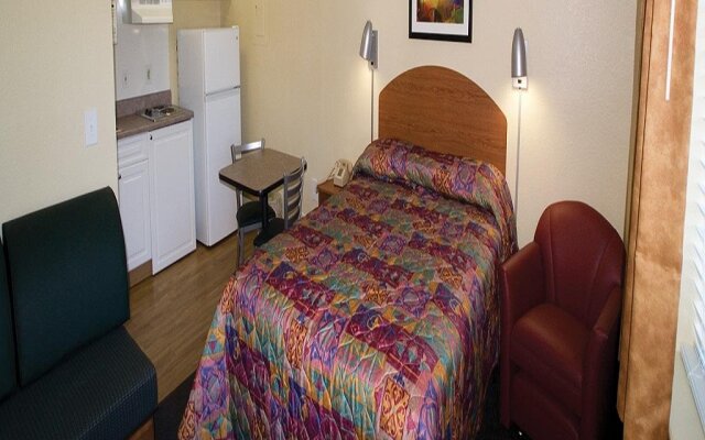 InTown Suites Extended Stay Houston - Pasadena