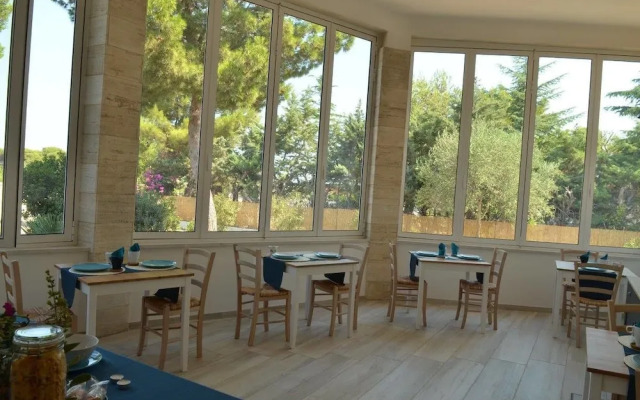 Torrelama Room Breakfast