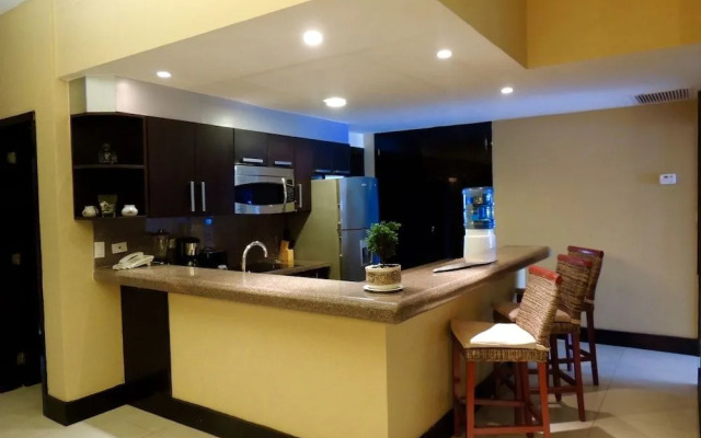 Aldea Thai by Ocean Front