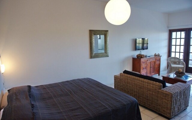Bantopa Apartments & Villas