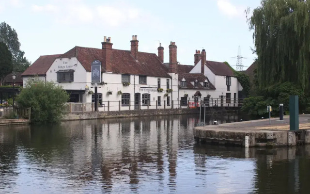 Sandford Meadow Guest House