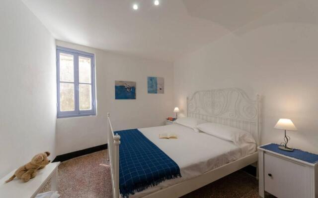 ALTIDO Spacious 2 BR Apt with Terrace at the Heart of the Vernazza