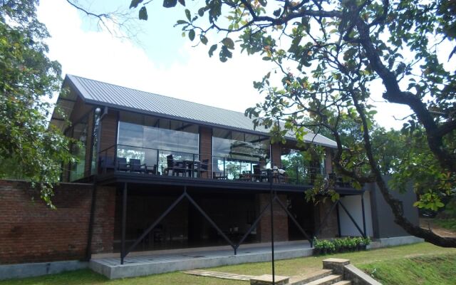 Sennya Resorts