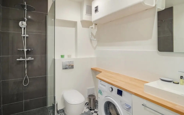 PerfectlyParis Caulaincourt Charm