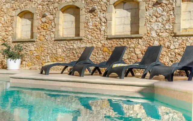 Grand Gozo Farmhouse With Games Room Pool