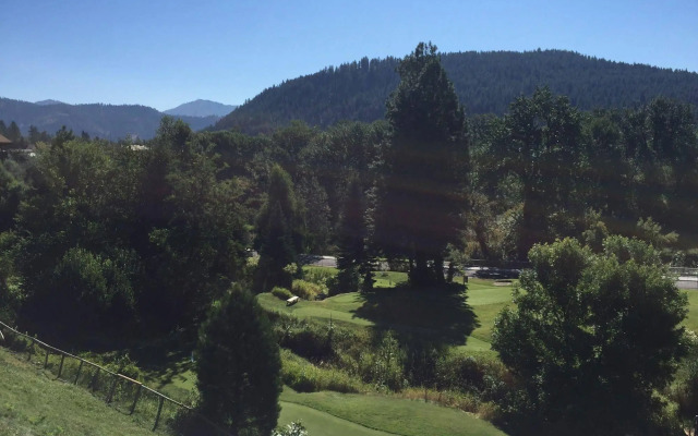 Alpine Rivers Inn