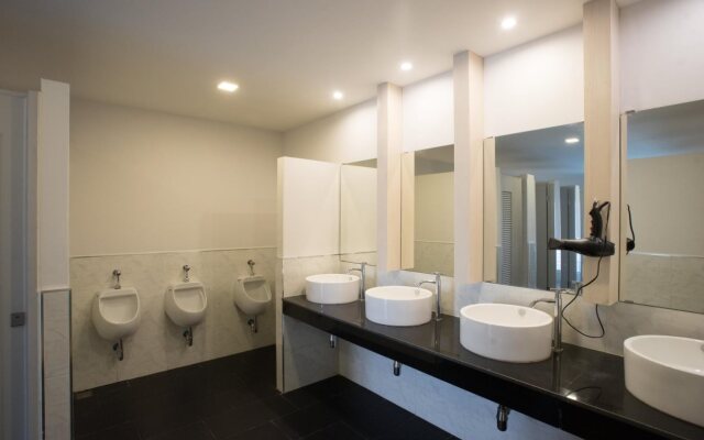 OYO 531 Le Light House & Hostel