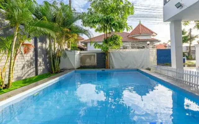 Thai Home Villas 5BR in Patamnak City