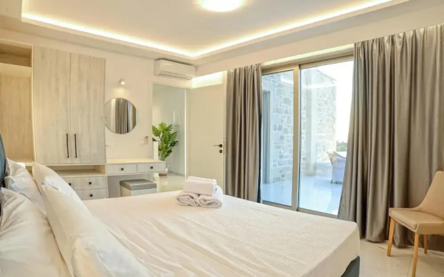 Koukis Villa With Sea View