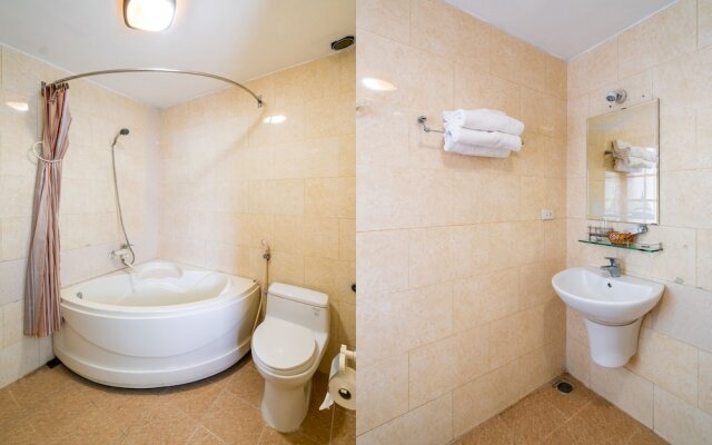 Super Oyo 266 Golden Gate