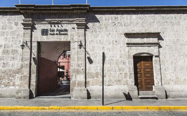 Hotel San Agustin Posada del Monasterio