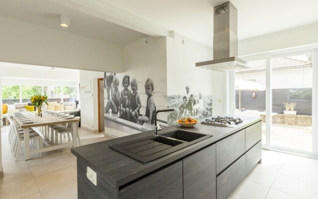 Captivating Villa in de Panne with Garden