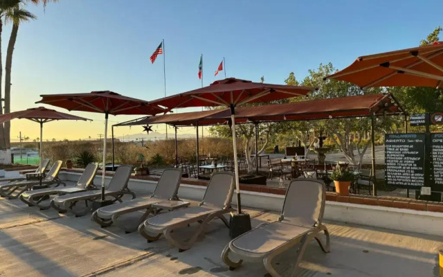 Las Palmas Hotel