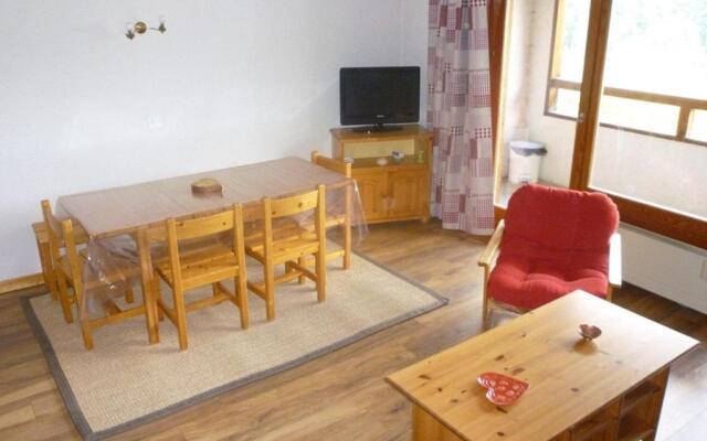 Appartement Saint-Jean-d'Aulps, 3 pièces, 8 personnes - FR-1-573-25