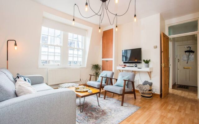 Soho 2 Bedroom Flat By Oxford Circus