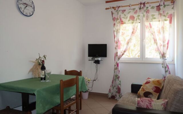 Apartment Dora Spiez 15205