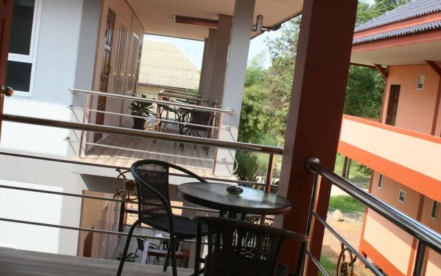 Tamarind Twin Resort