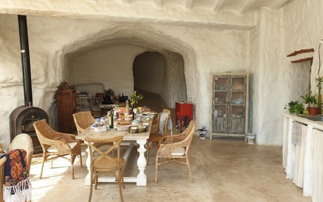 Casa Rural Cuevas De La Luz