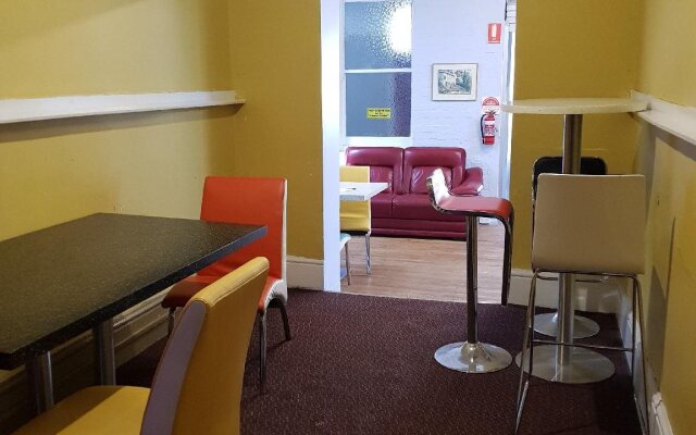 The Backpackers Imperial Hotel - Hostel