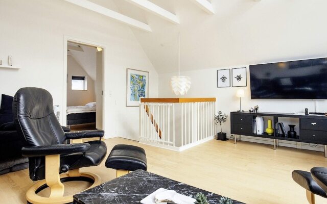 6 Person Holiday Home in Vaeggerlose