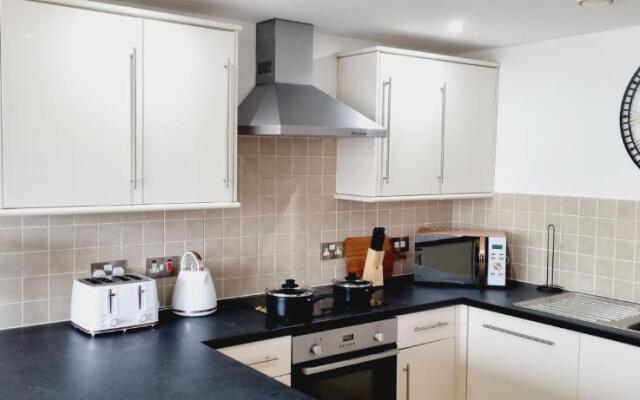 Two Double Bed Suite, Liverpool City Centre