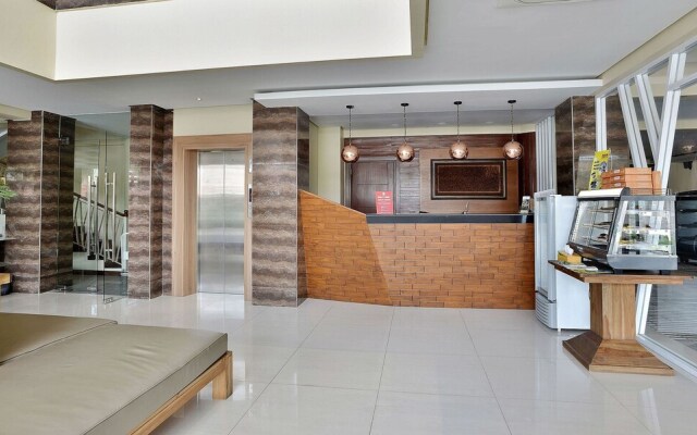 ZEN Rooms Adilla Syariah Ambarukmo