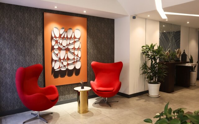 CDX Residence