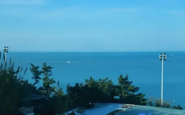 kongchan Homestay (Weihai Torch Eighth Street Branch)