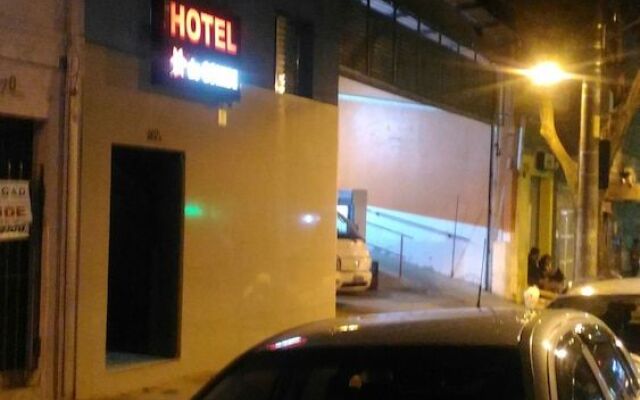 Hotel Flor do Gomide