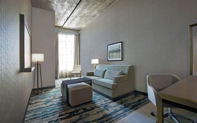 Embassy Suites Rockford Riverfront