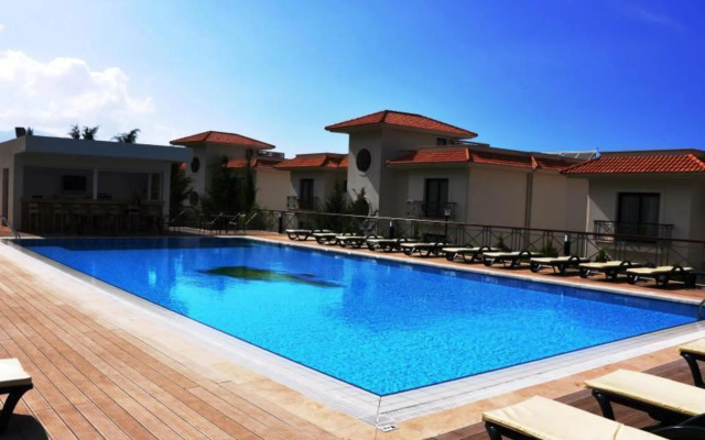 Korineum Golf & Beach Resort